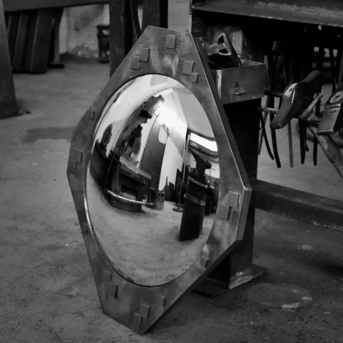 SPECCHIO Future in ferro di S. Robiglio - immagine 4